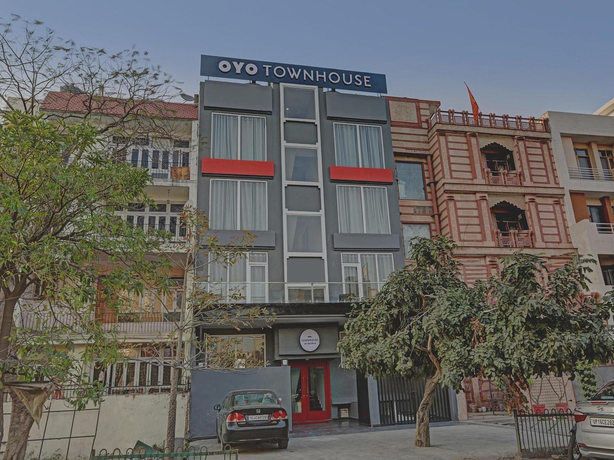 Oyo Townhouse 587 Sector 19 Kālkāji Devi Exterior foto